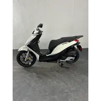 PIAGGIO MEDLEY 125 S E5+ 2025